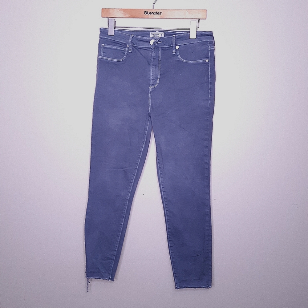 High Rise Jeans - Picture 3 of 9